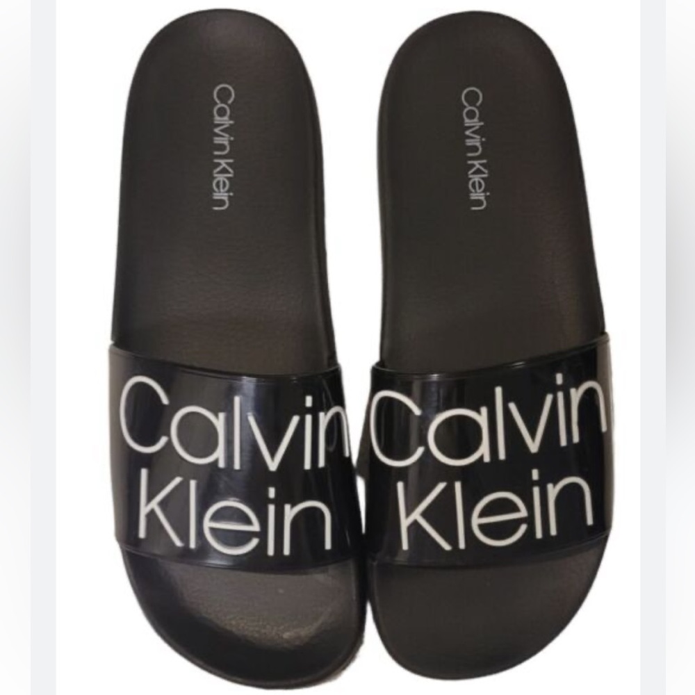 Calvin Klein nwt size 7 black white slide sandals